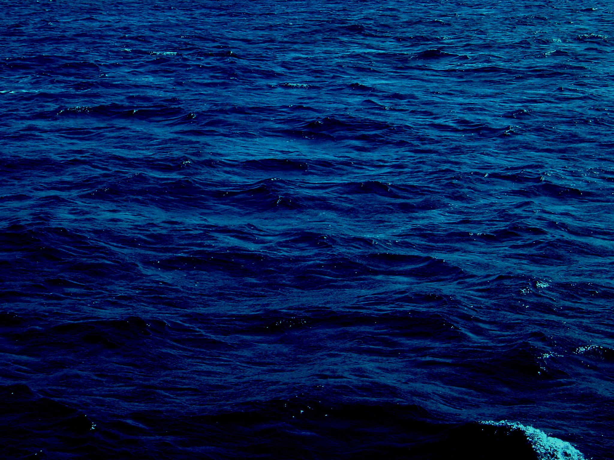 BVI-Waves-DSC02268-edited.jpg